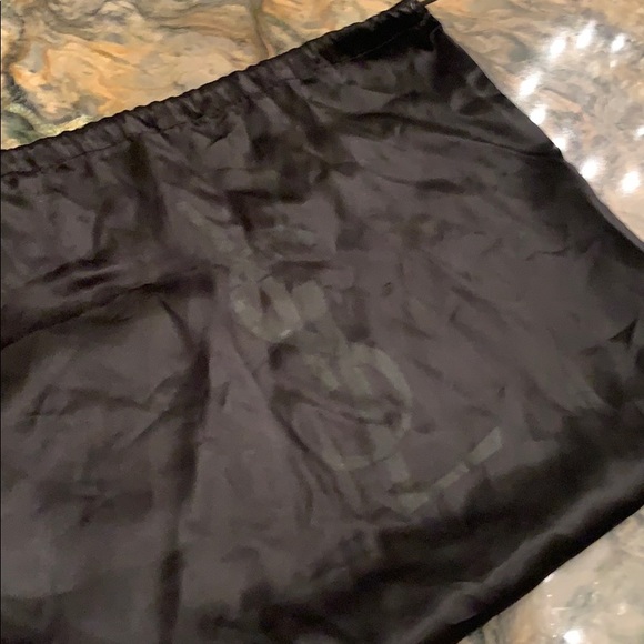 Yves St Laurent Mombasa Luxurious Black Velvet bag - Picture 5 of 8